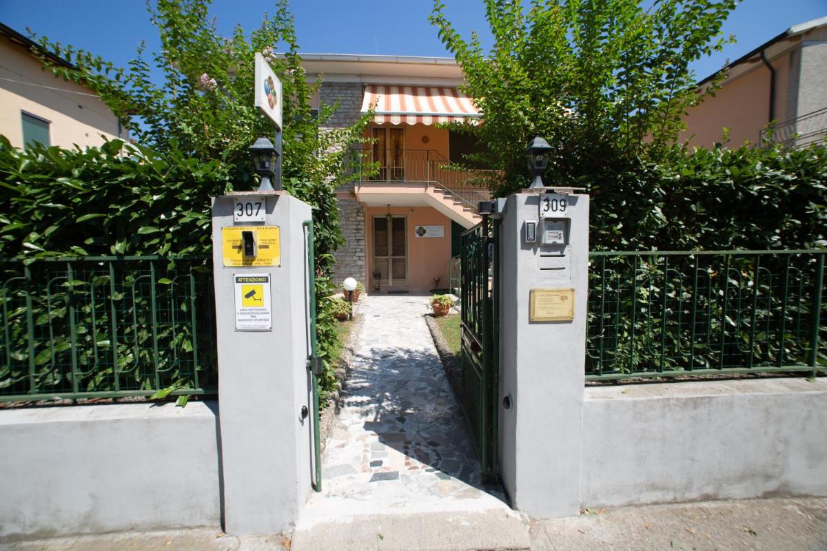 Ai 4 Elementi - Housity