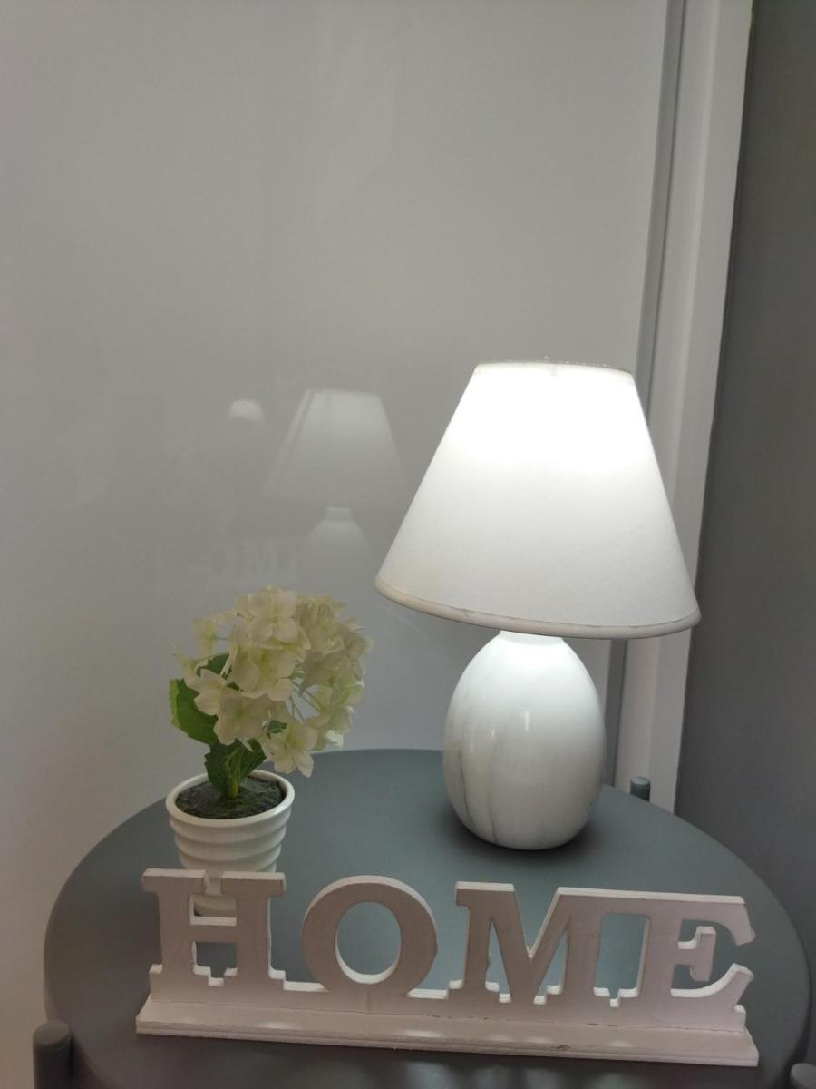 Grey Sense Luxury Apartment - Housity