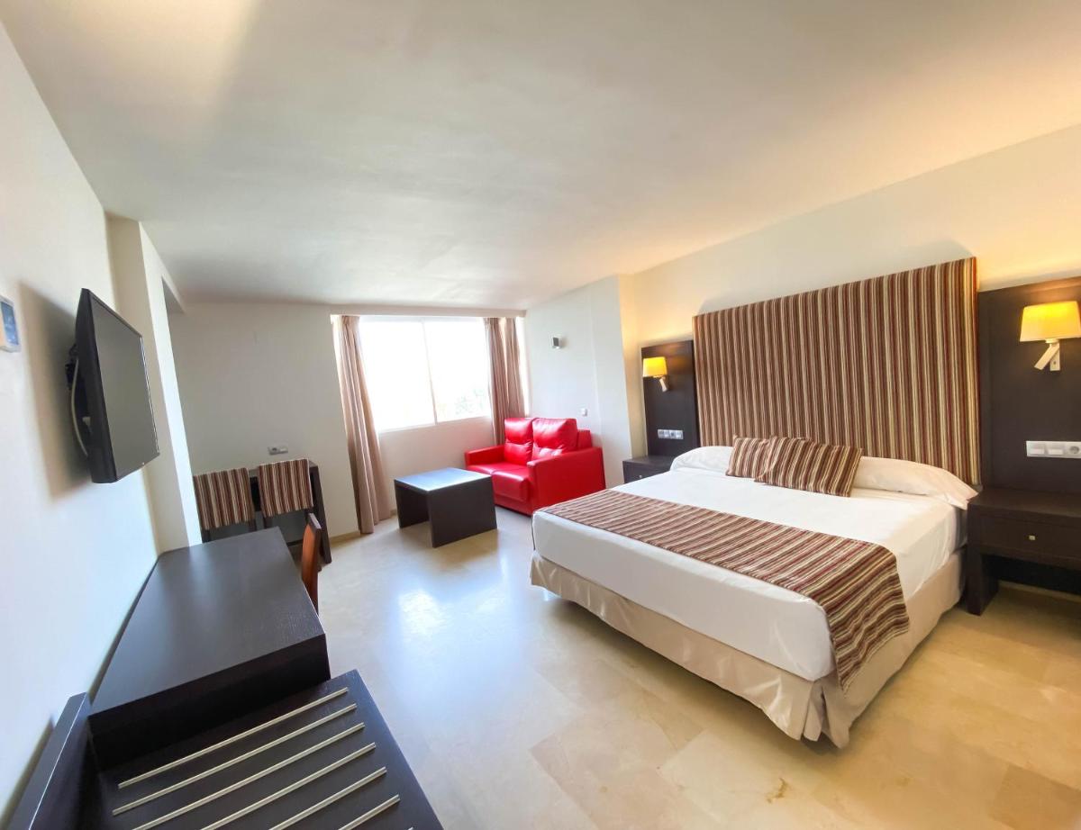 Cama o camas de una habitación en MS Aguamarina Costa del Sol