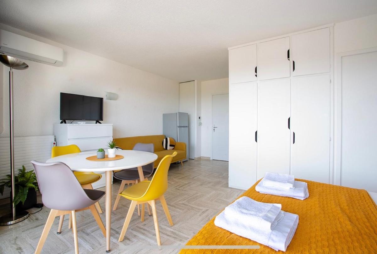 Cannes Marina suite vue mer - Housity