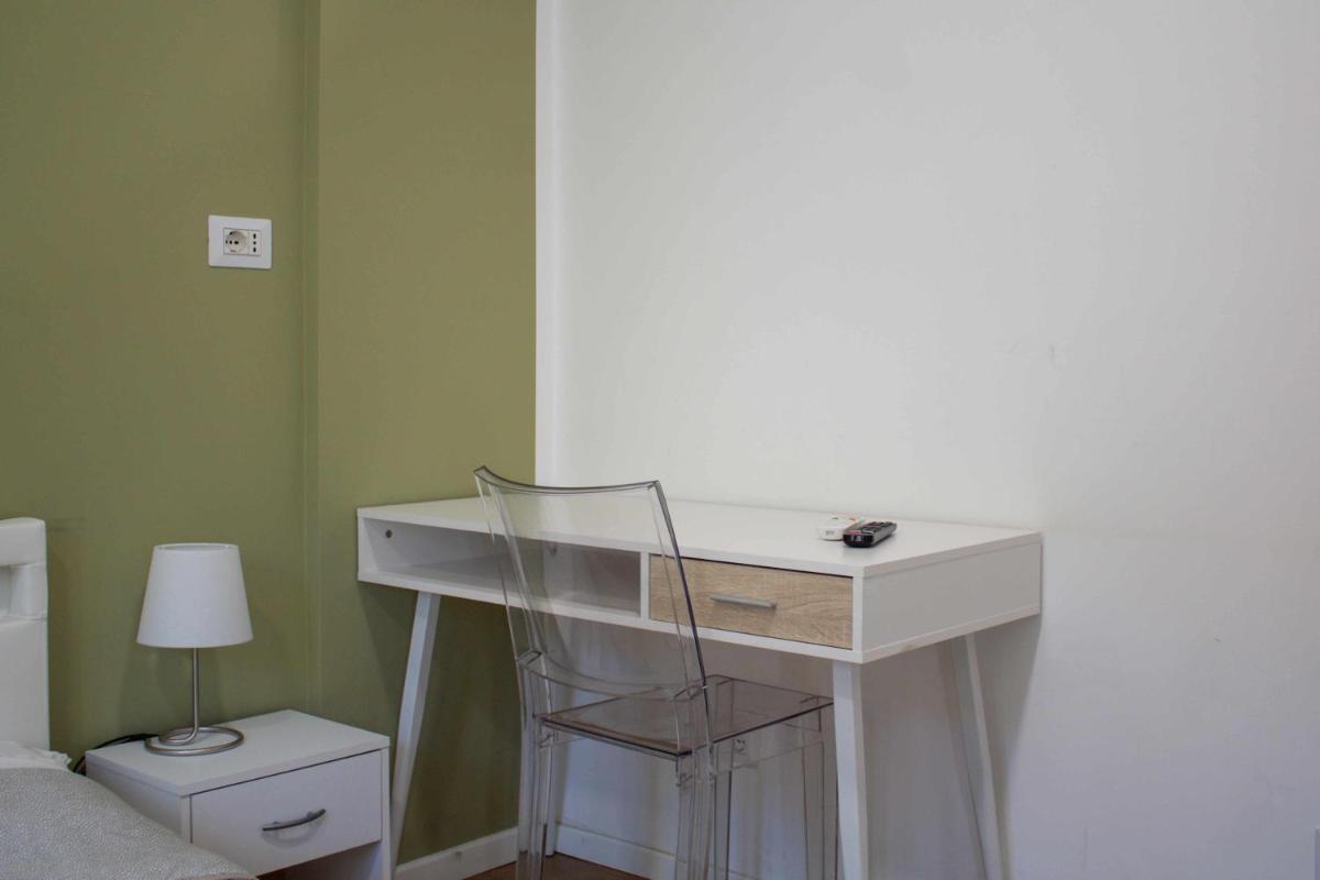 La stanza del Mazzini 3P NO ascensore NO cucina - Housity