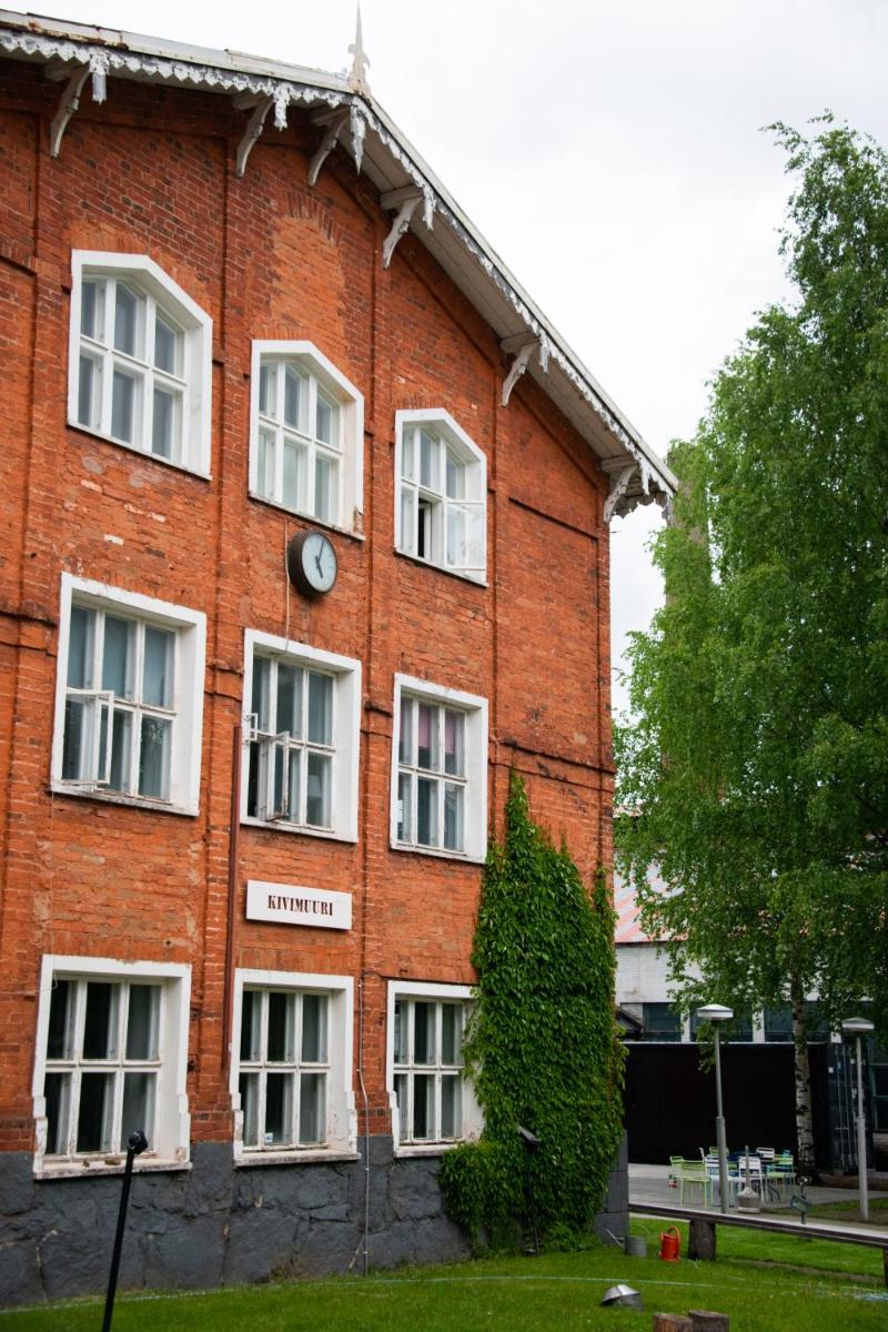 Nuutajärven Kylähotelli 1793 - Housity