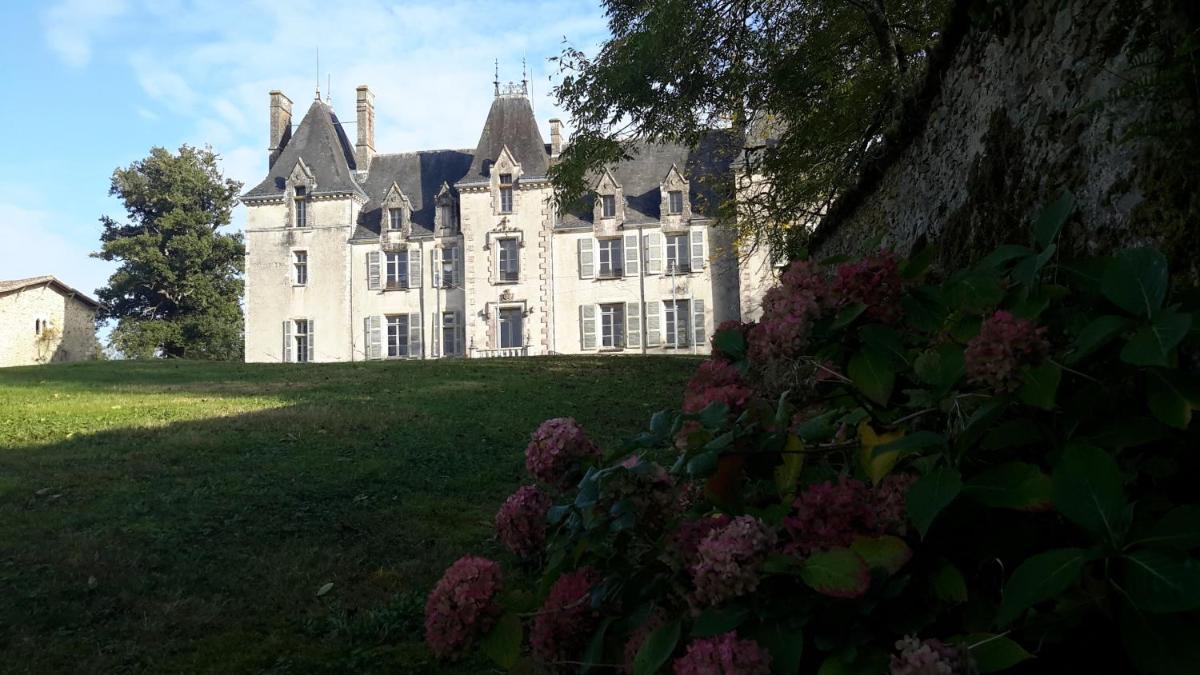 Chateau Pont Jarno B&B - Housity