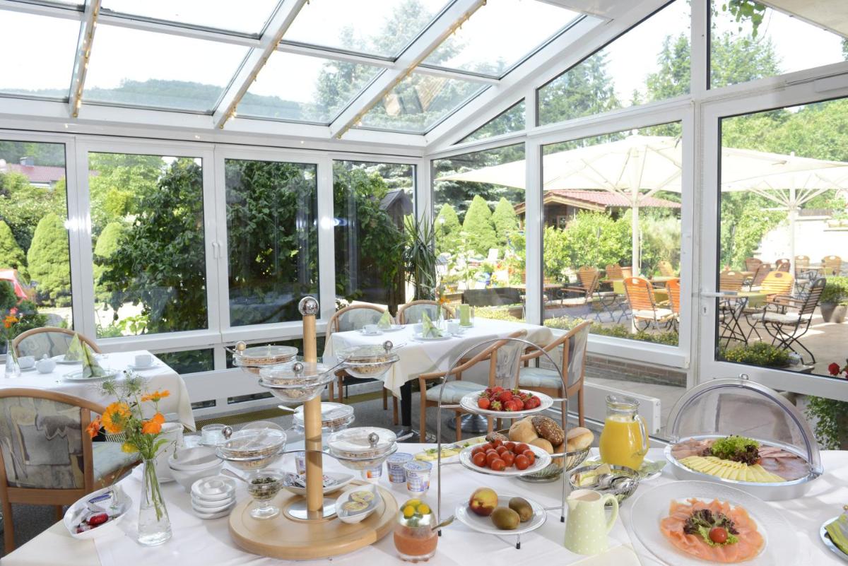 Landhotel Fasanenhof - Housity