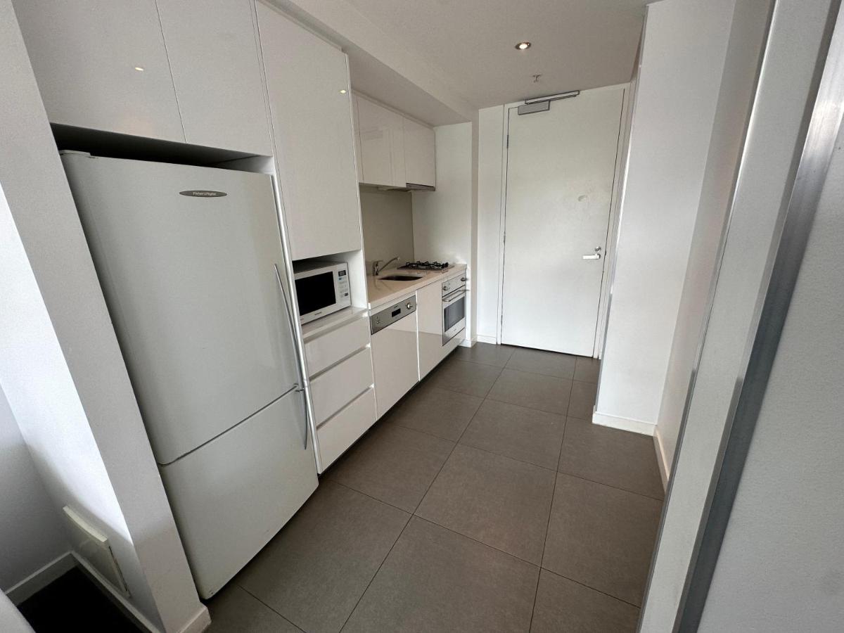 Adele Apartment Hotel East Melbourne - Housity