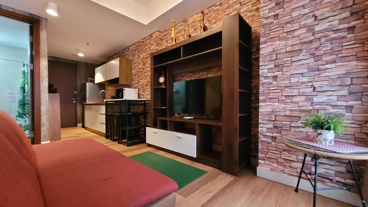 Palam Mansion at Meisterstadt Pollux Habibie Apartment - Housity