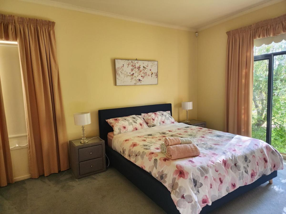 Vacation Getaway - Housity