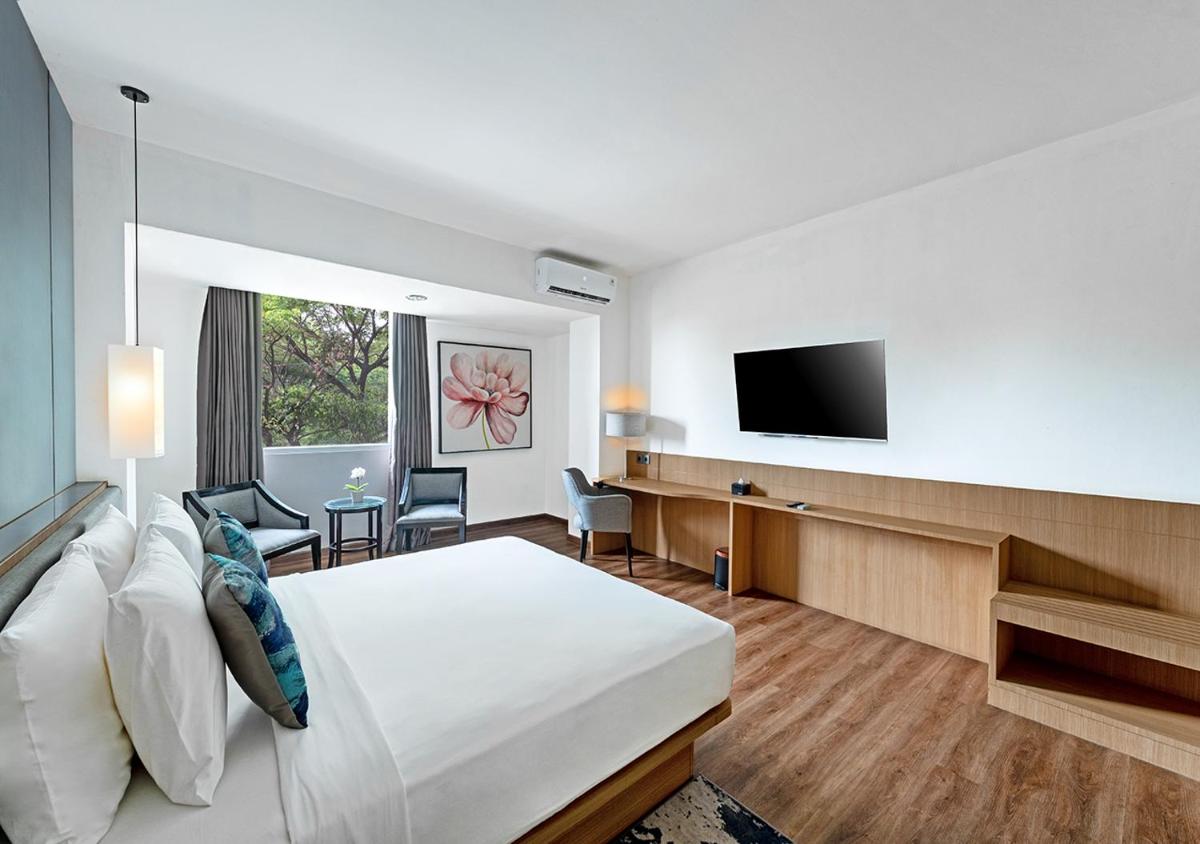 Suitetrails - Oakwood Hotel & Apartments Taman Mini Jakarta