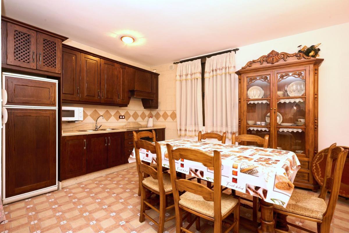 Alojamiento La Nave de Zuheros - Housity