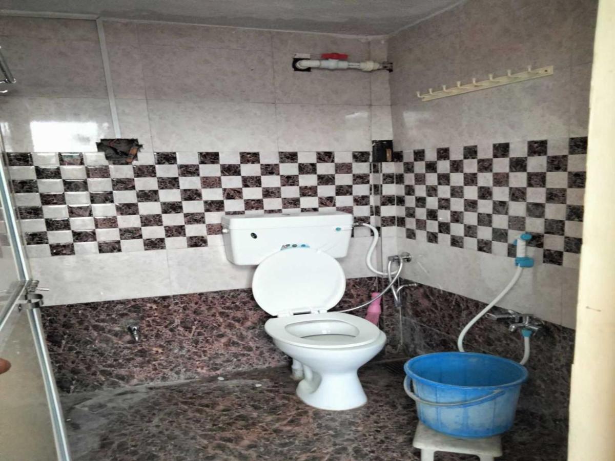 Flagship Moon Light Guest House - Housity