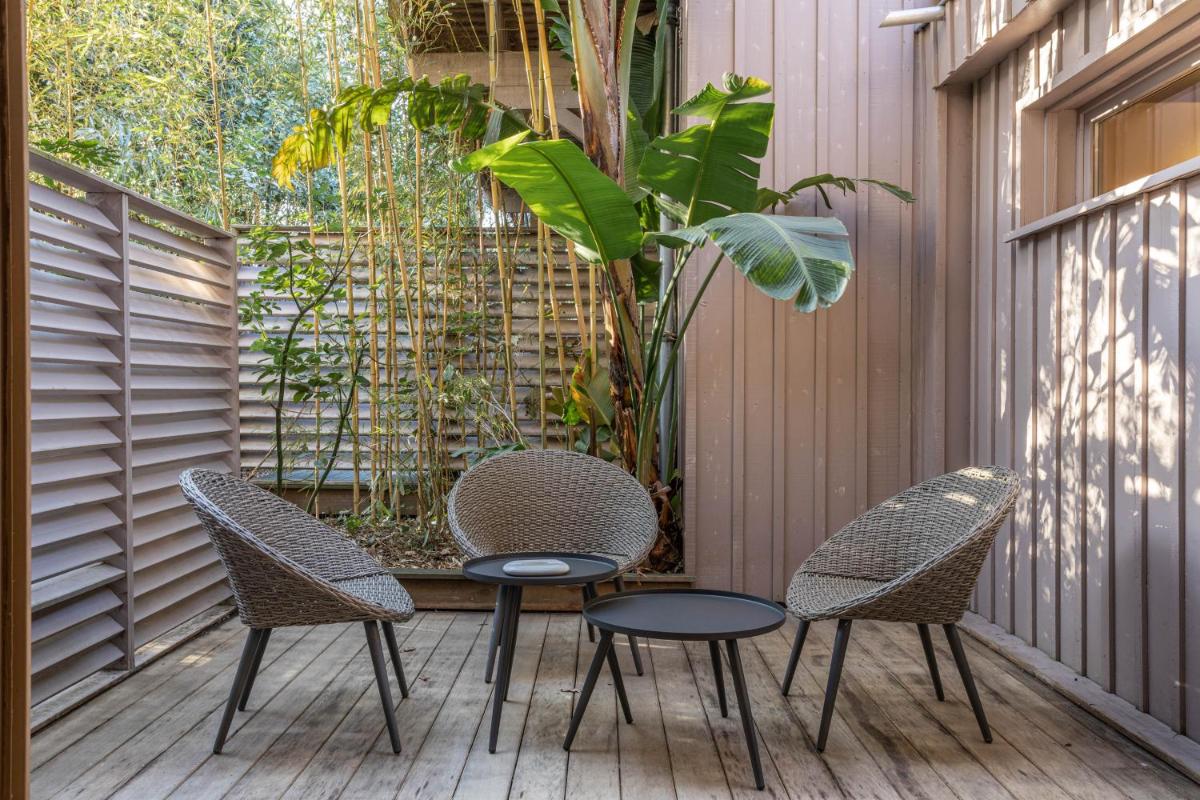 Jardin de l'établissement Hôtel Côté Sable