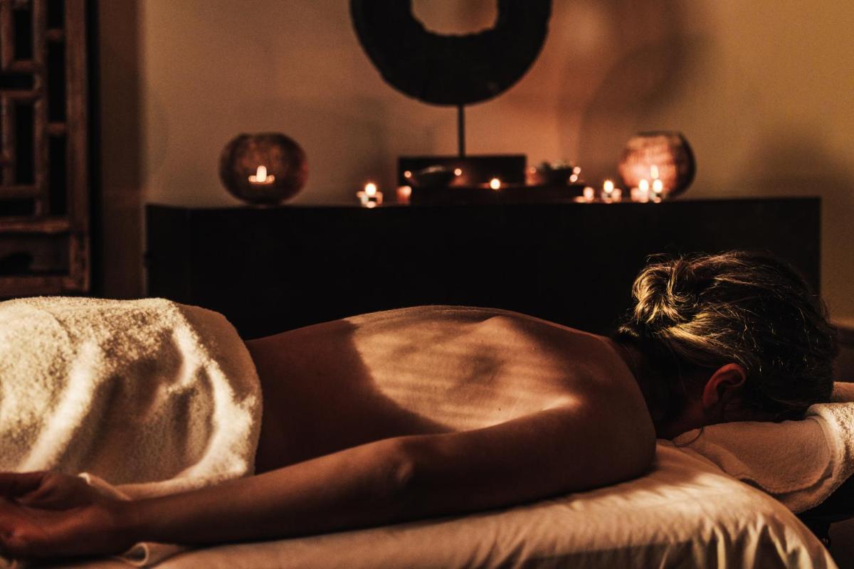 Uma cama ou camas num quarto em SENSI Azores Nature and SPA
