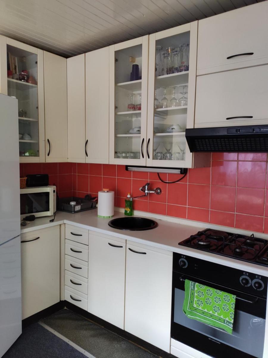 Mala kućica - Housity