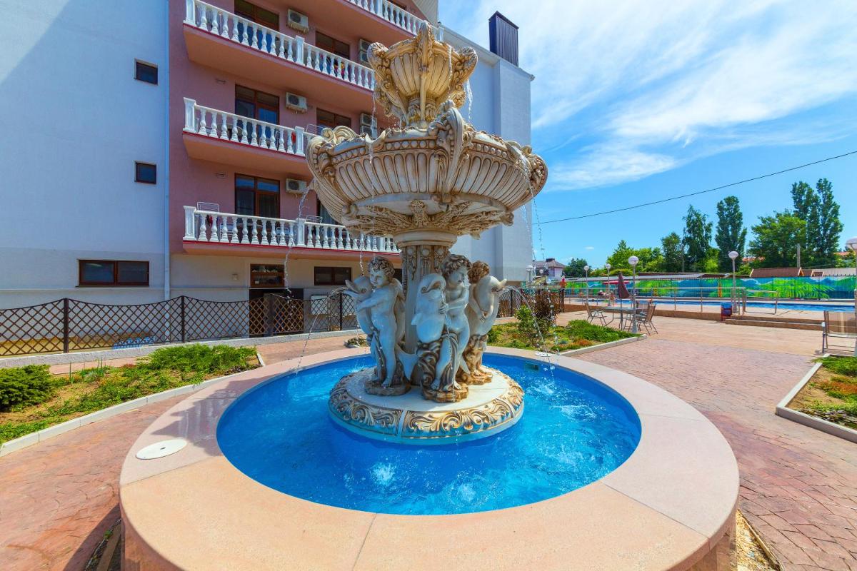 Yason Hotel - Housity