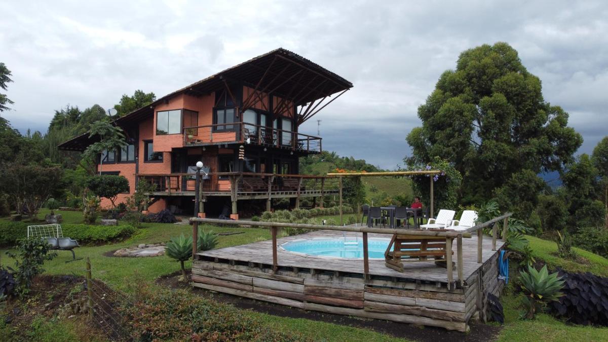 Santa Elena de la Colina - Housity