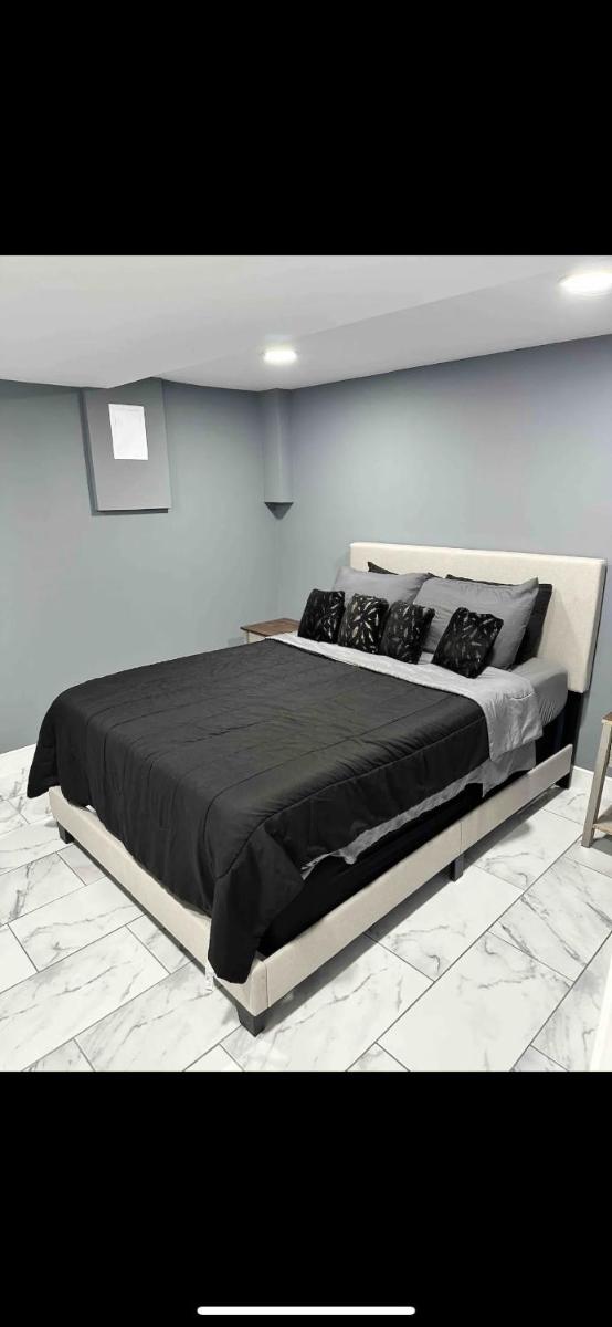 Lovely Private 1-bedroom with free parking - Housity