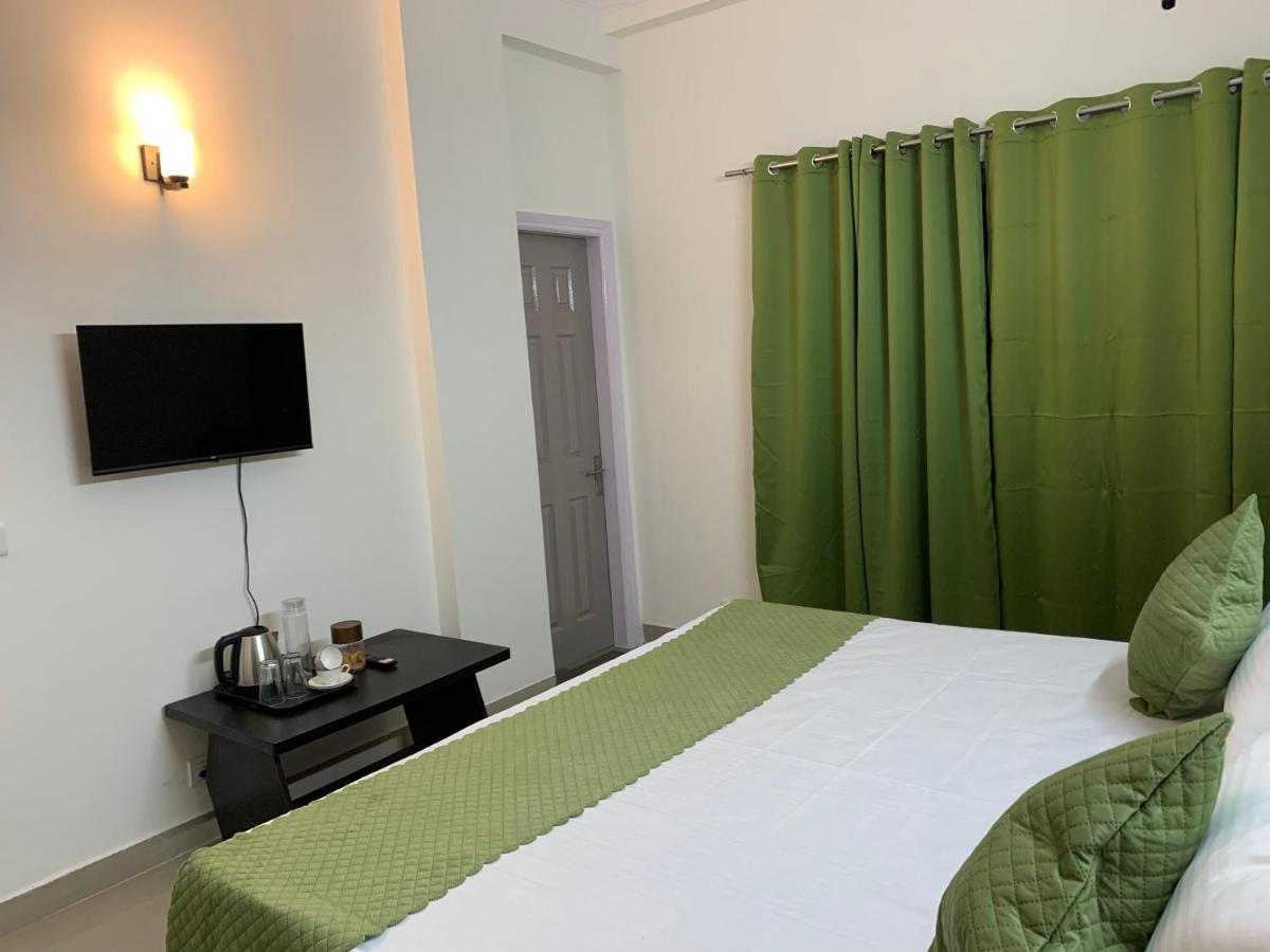 LUXURY VILLAS GREATER NOIDA - Housity