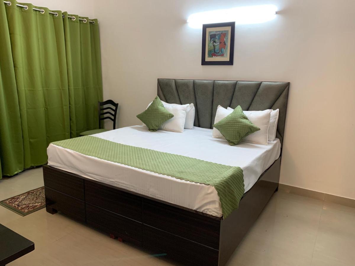 LUXURY VILLAS GREATER NOIDA - Housity