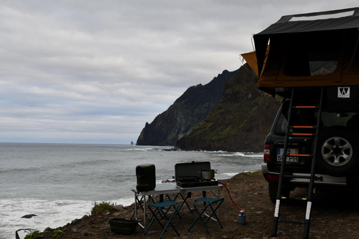 Overland Madeira - Housity