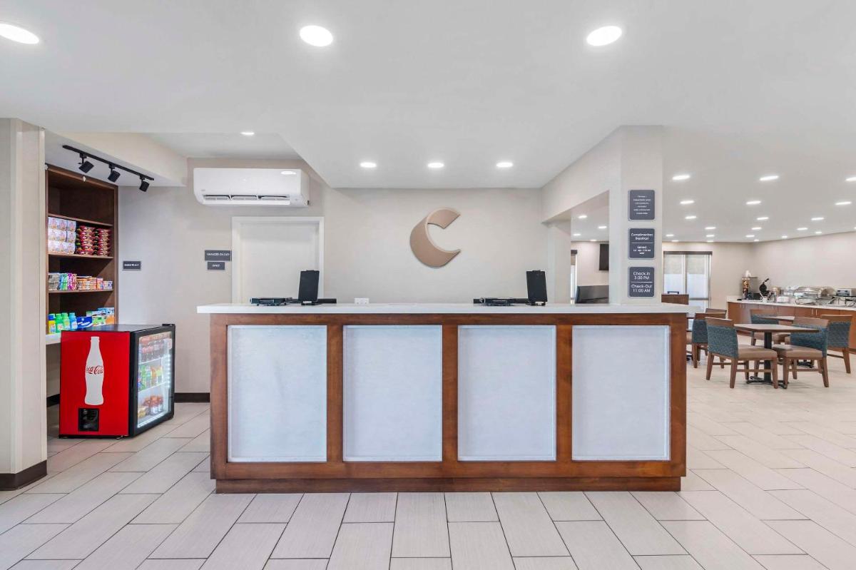 Comfort Inn & Suites Brunswick I-95 - Housity