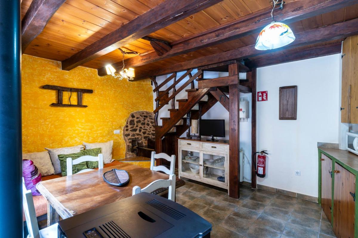 Casa de turismo rural Sardom3 - Housity