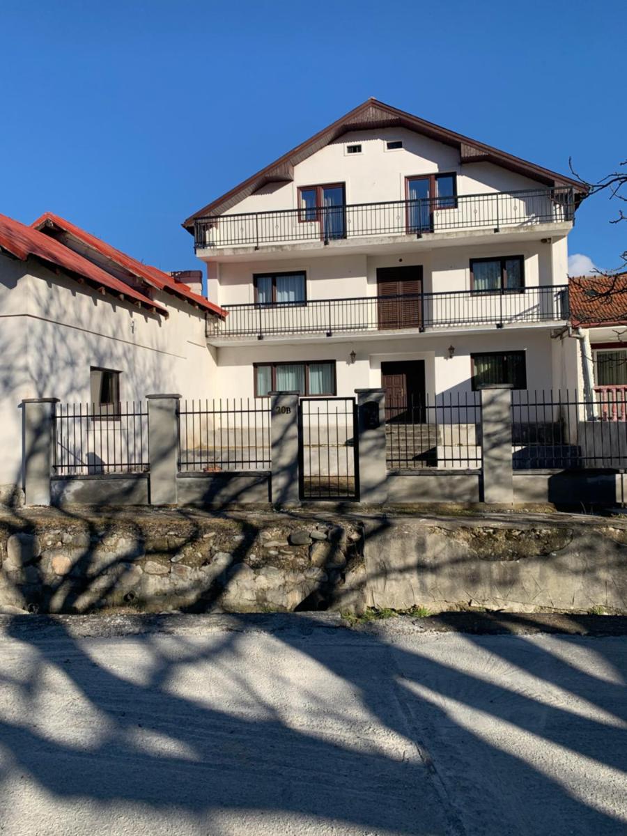 Casa din Vale - Housity
