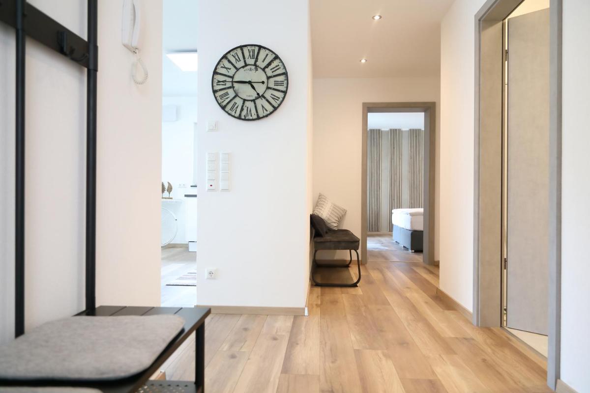 MV Römervilla, Lofts & Penthouses mit traumhaftem Moselpanoramablick und Sauna - Housity