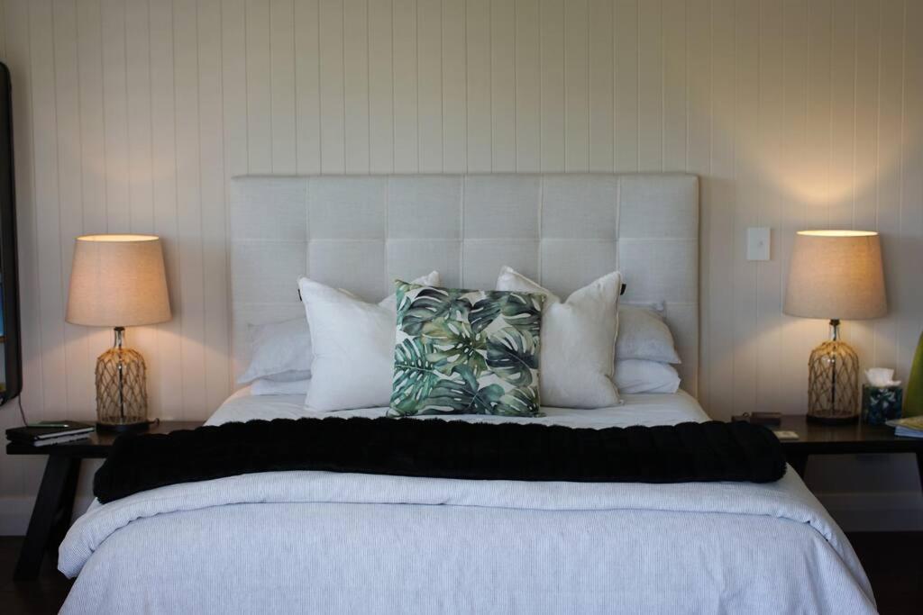 Luxury cottage with stunning vineyard views - Housity