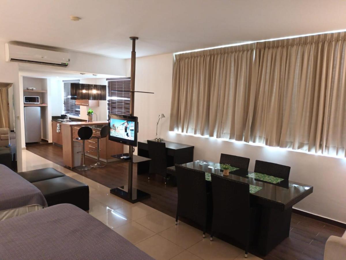 Town Center Playa Blan - Housity
