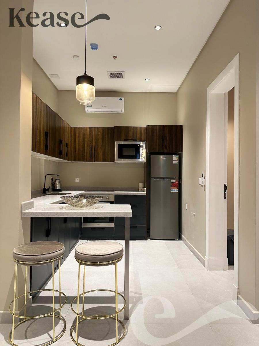 Kease Hittin O-3 Lusso Najd AX26 - Housity