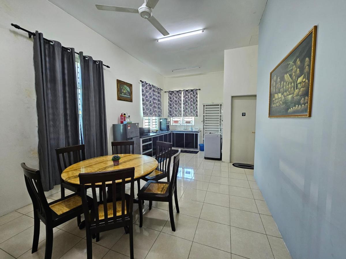 Homestay Uni, Kuala Kedah - Housity