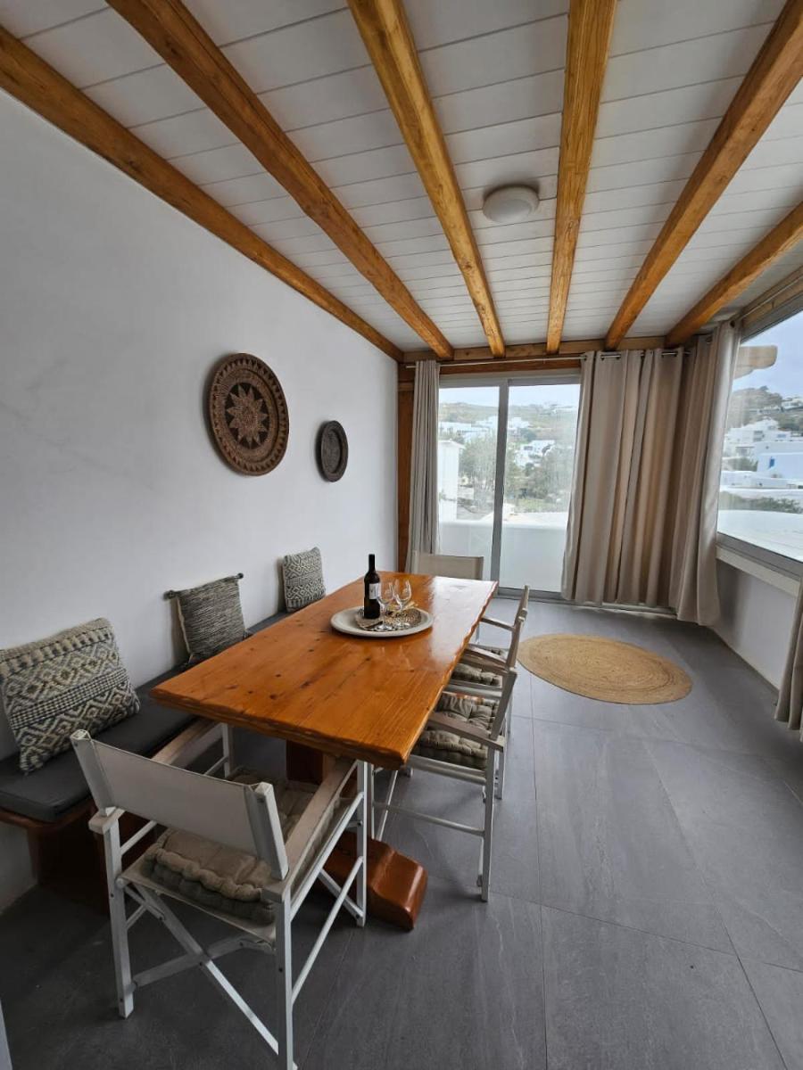 Jonaz Rooms & Suites - Housity