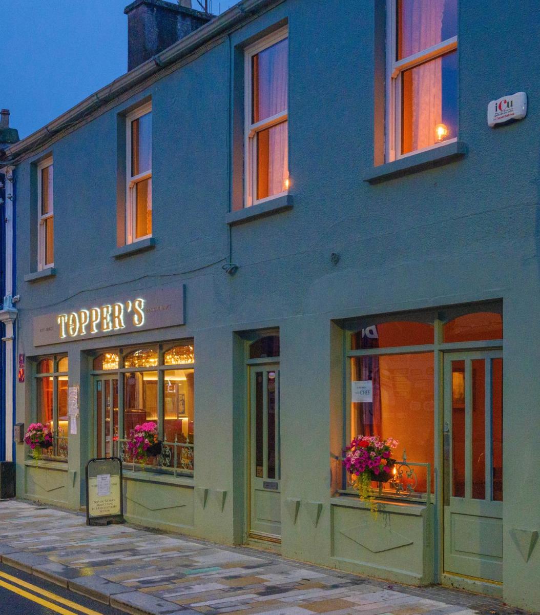 Topper's Rooms Guest Accommodation - Housity