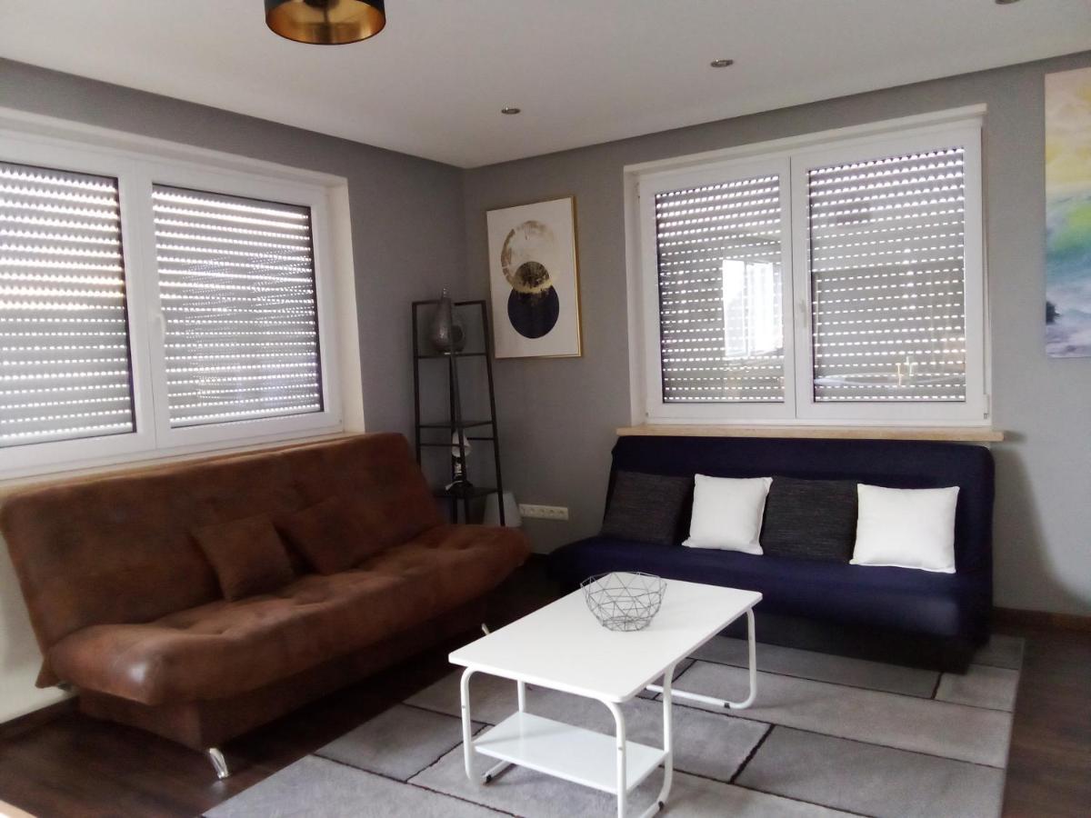 Virginie Apartments - Geräumige 95 qm mit Balkon - Housity