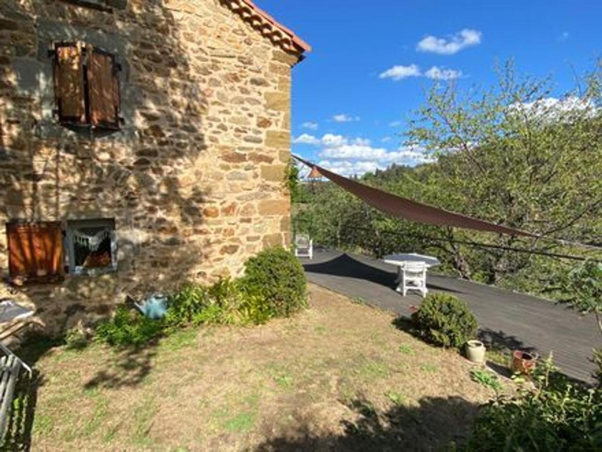 Maison de vigne avec terrasse et cheminée - FR-1-582-250 - Housity