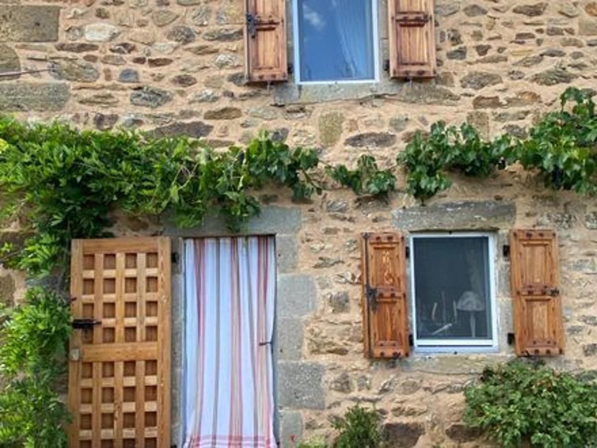Maison de vigne avec terrasse et cheminée - FR-1-582-250 - Housity