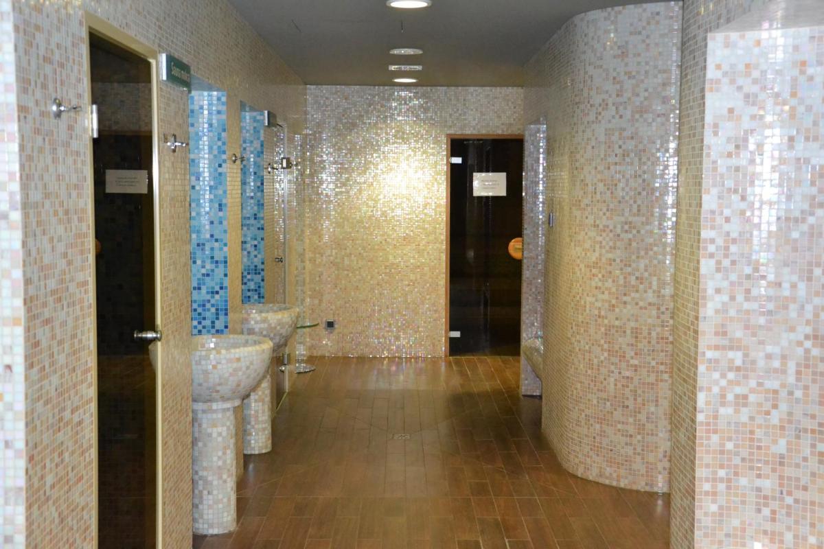 Hotel Solpark - Housity