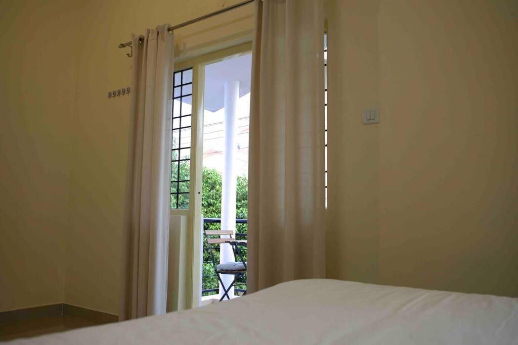 Tranquil Staycation - Independent Duplex House - Housity