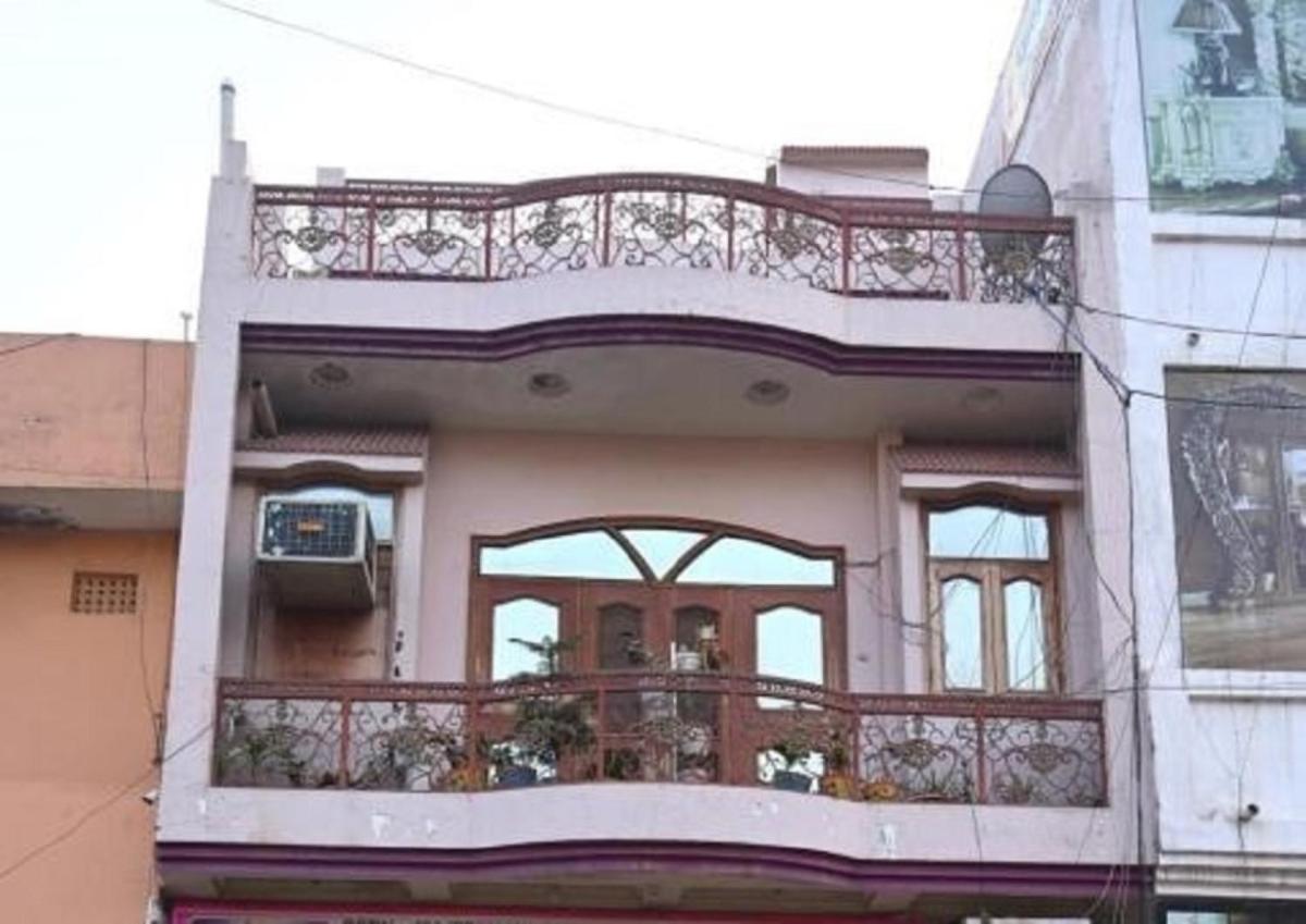 Hotel shubham,Ghaziabad - Housity