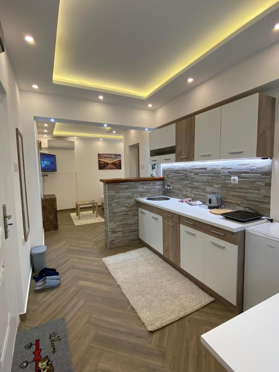 Surčin Centar apartment - Hizvo