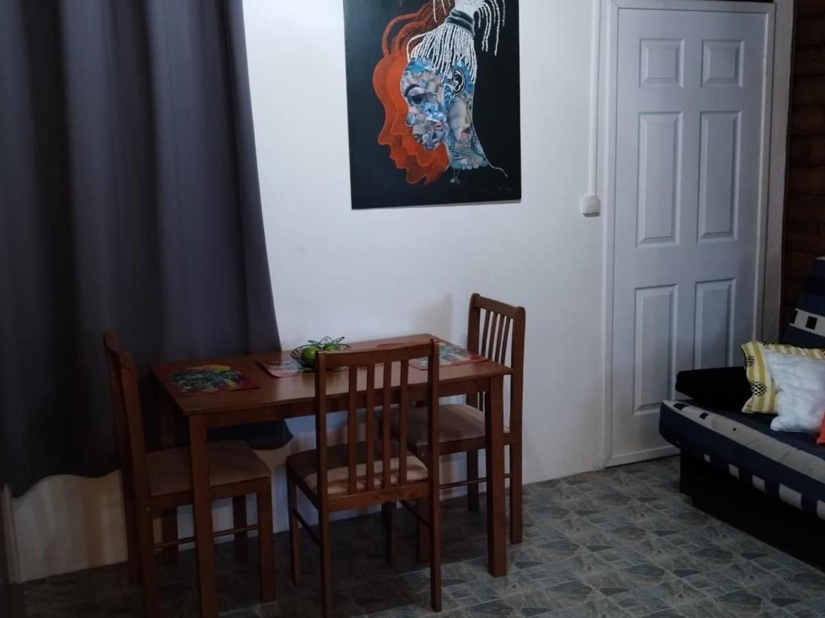 LA BILL HOUSE - Housity