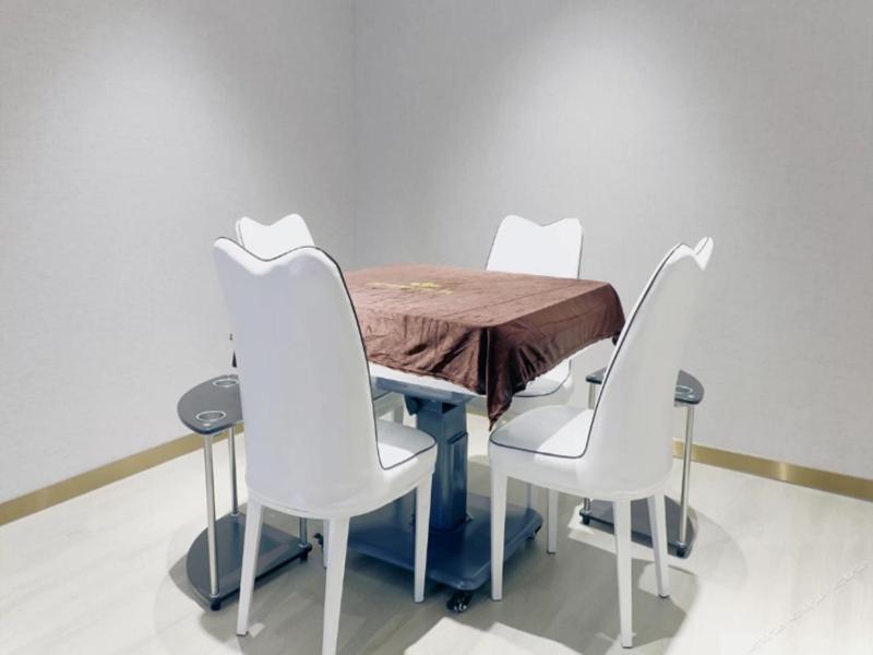 Lano Hotel Guiyang High Speed Rail North Station Dream City - Hizvo