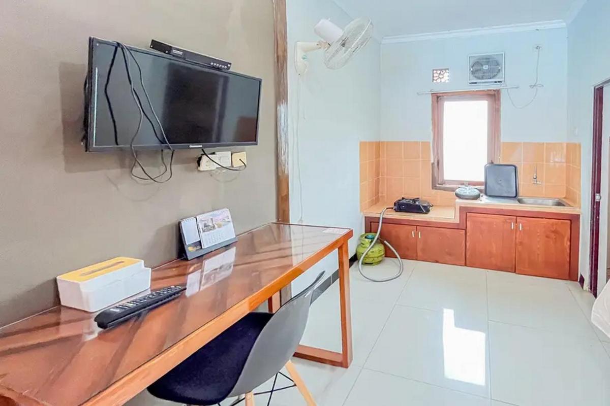 Villa Kampoeng City Wonosalam Mitra RedDoorz - Housity