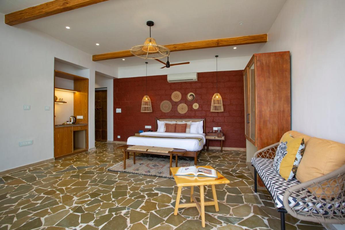 SaffronStays Athaang, Dapoli - Housity
