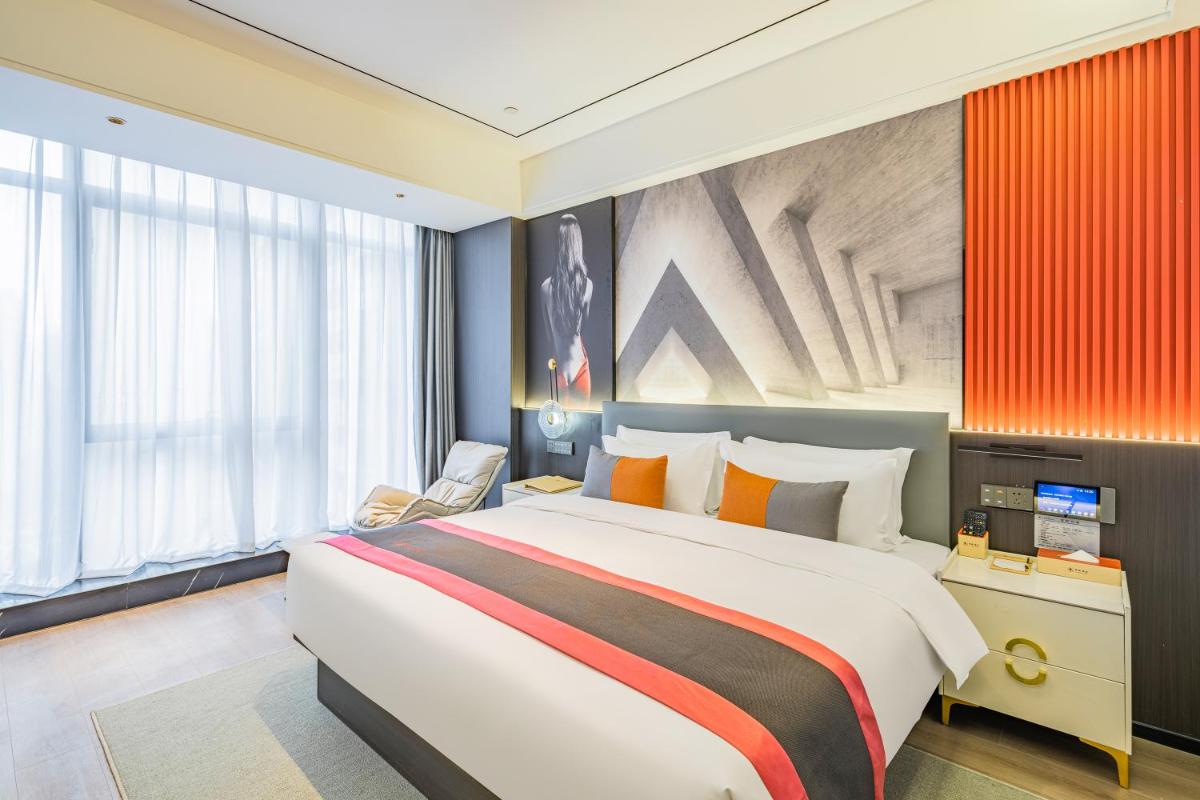 Ji Feng International Hotel - Nanning East Railway Station - Housity