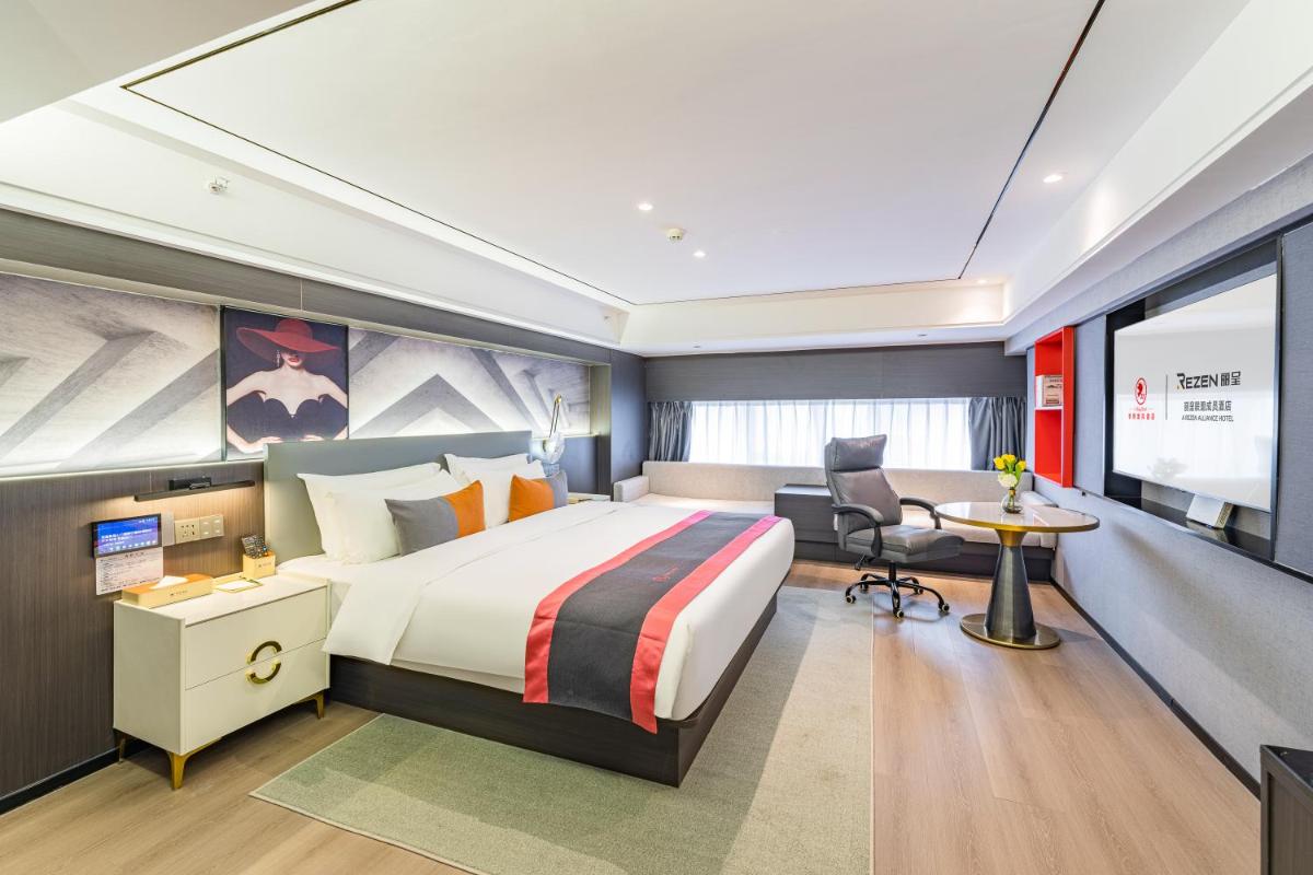 Ji Feng International Hotel - Nanning East Railway Station - Housity