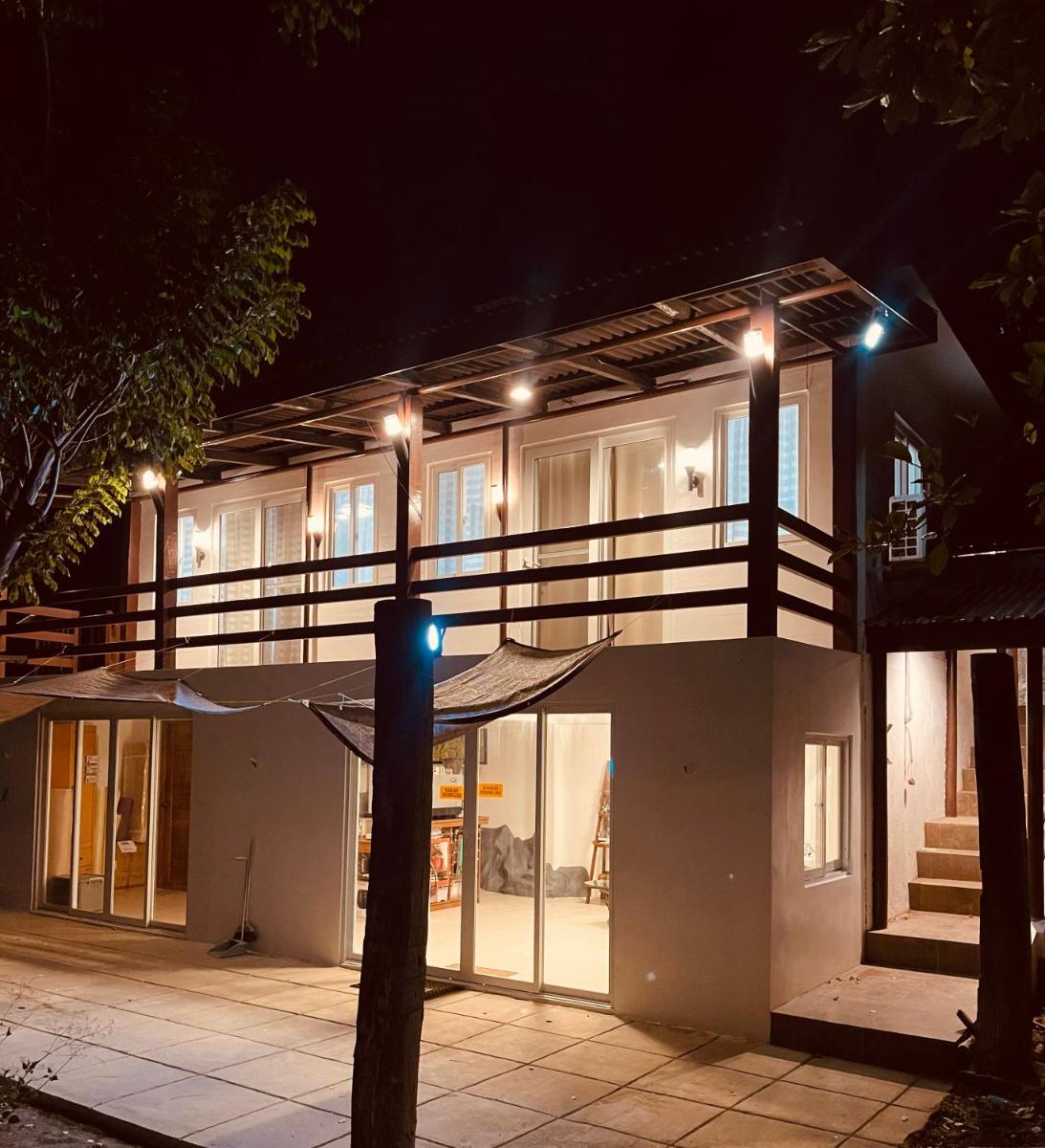 Farmer’s Cafe Villas - Housity