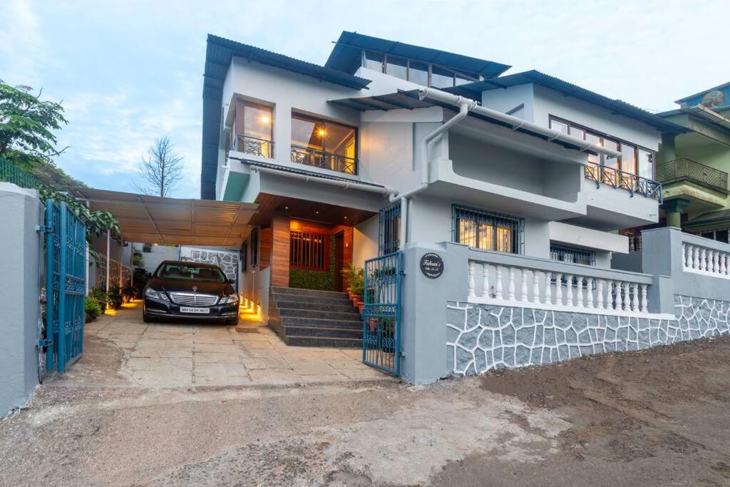 Woodside Villa - Housity