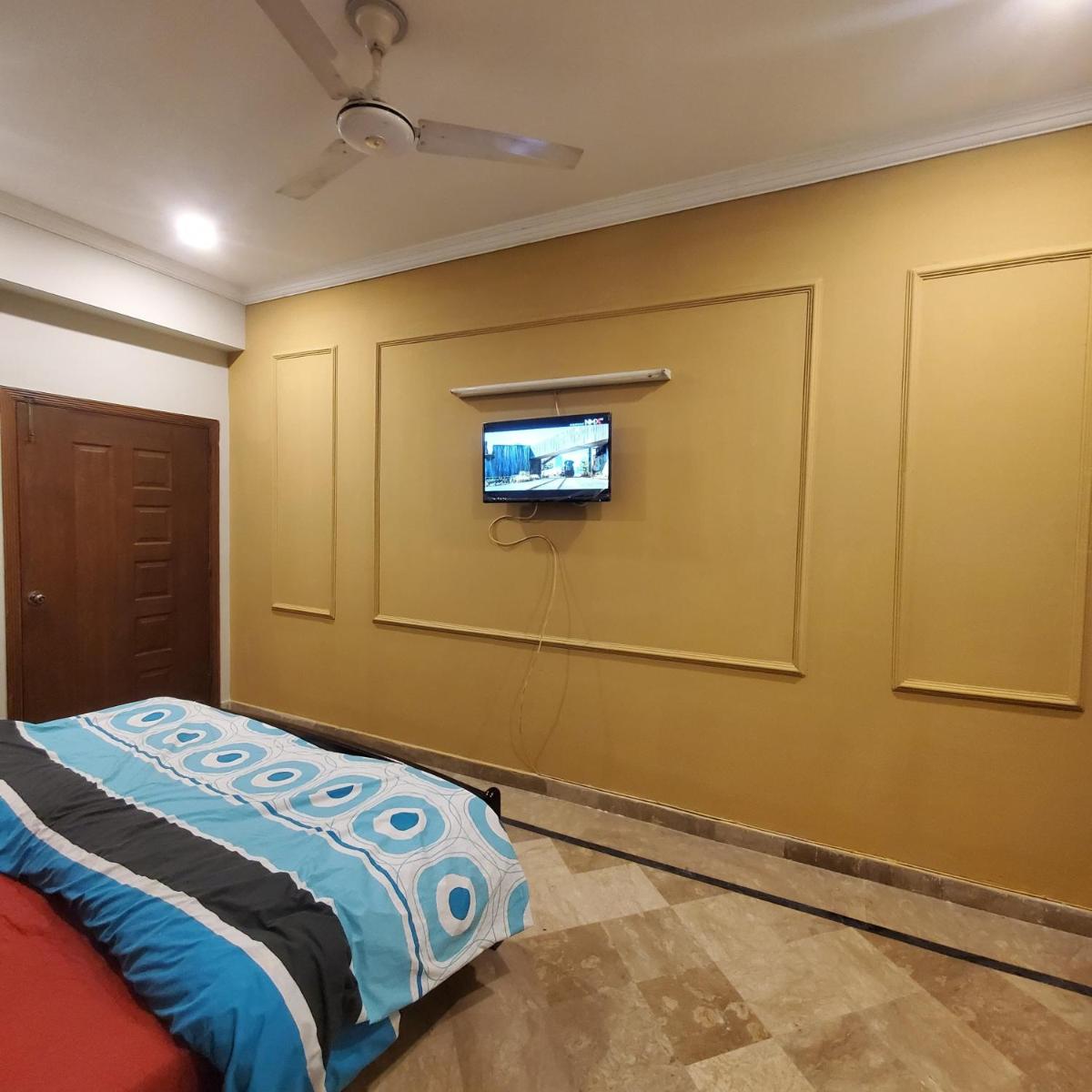 Suitetrails - Studio Apartment - Main Margalla Road