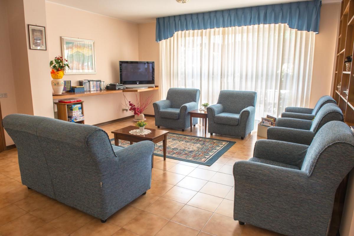 Hotel Santa Maria - Housity